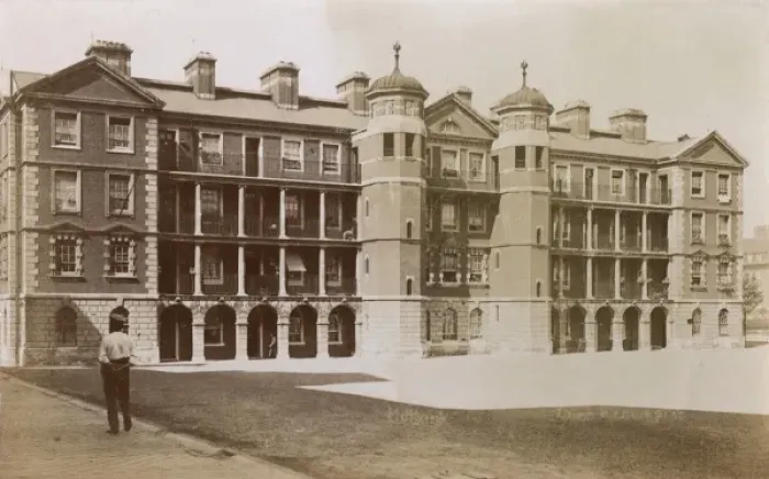 Framed Print : Millbank Barracks, Westminster, London Framed Print : Millbank Barracks, Westminster, London