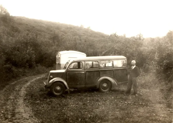 Framed Print : Mini-van and caravan, 1930s Framed Print : Mini-van and caravan, 1930s