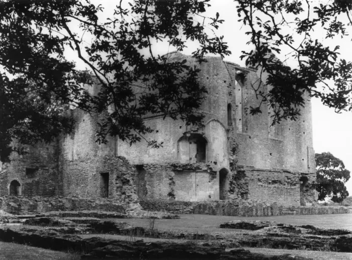 Framed Print : Minster Lovell Hall Framed Print : Minster Lovell Hall