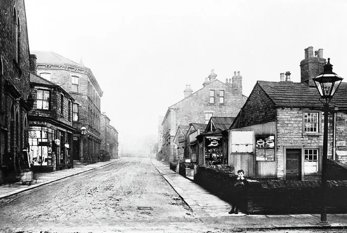 Framed Print : Mirfield Knowl Road early 1900s Framed Print : Mirfield Knowl Road early 1900s