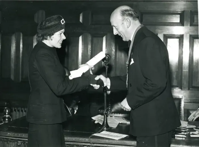 Framed Print : Miss B. Voyce, a long-standing member of RAeS staff who ? Framed Print : Miss B. Voyce, a long-standing member of RAeS staff who ?