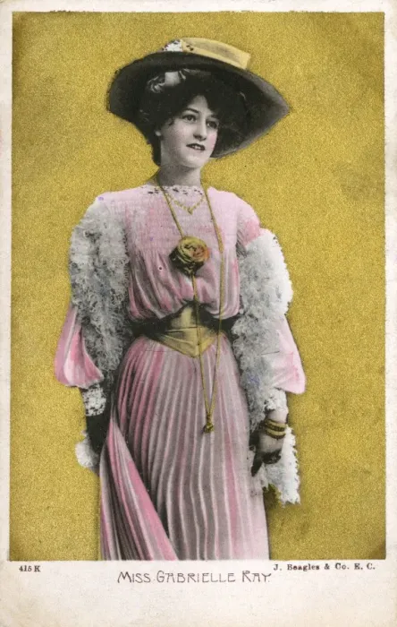 Framed Print : Miss Gabrielle Ray - Edwardian Singer and Actress Framed Print : Miss Gabrielle Ray - Edwardian Singer and Actress
