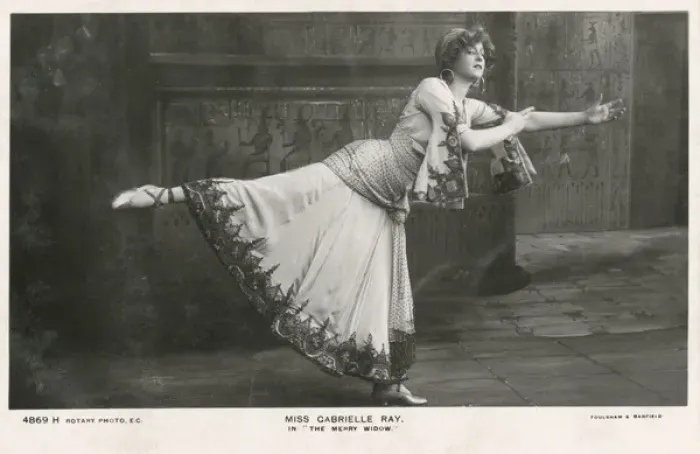 Framed Print : Miss Gabrielle Ray in The Merry Widow Framed Print : Miss Gabrielle Ray in The Merry Widow