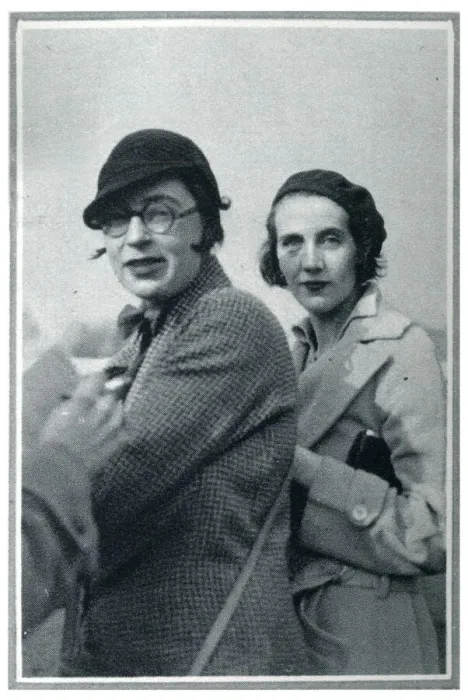 Framed Print : Miss Gwen Farrar and Miss Audrey Carten Framed Print : Miss Gwen Farrar and Miss Audrey Carten