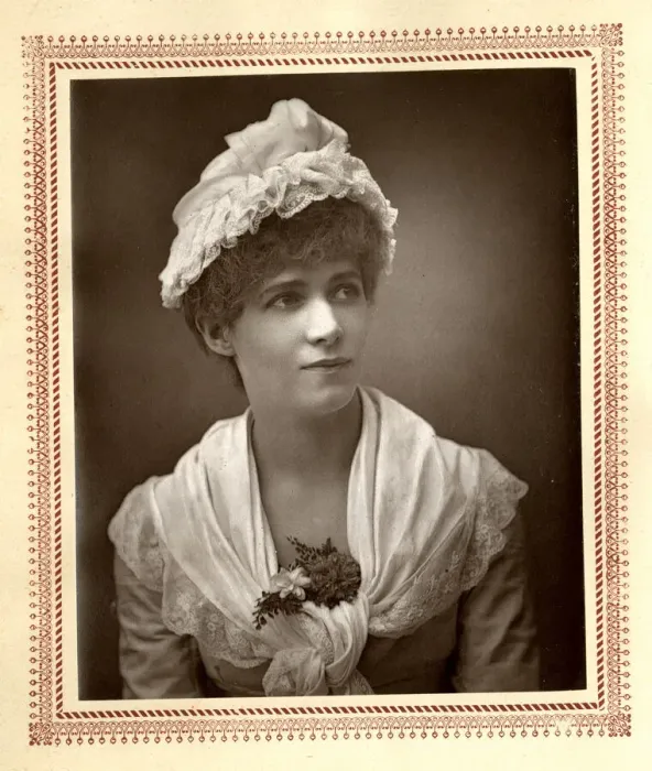 Framed Print : Miss Laura Linder - The Theatre Magazine Framed Print : Miss Laura Linder - The Theatre Magazine
