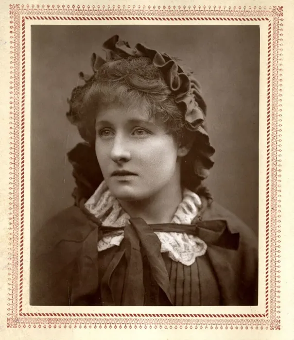 Framed Print : Miss Mary Rorke in The Harbour Lights - The Theatre Magazine Framed Print : Miss Mary Rorke in The Harbour Lights - The Theatre Magazine