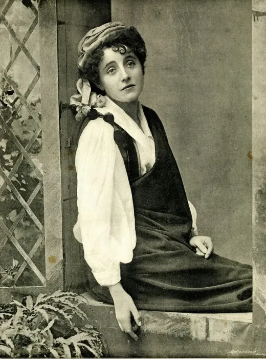 Framed Print : Miss Moore as Pepita, disguised as Christopher Framed Print : Miss Moore as Pepita, disguised as Christopher