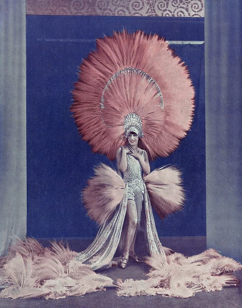 Mistinguett in Paris Qui Tourne, Moulin Rouge, Paris, 1928