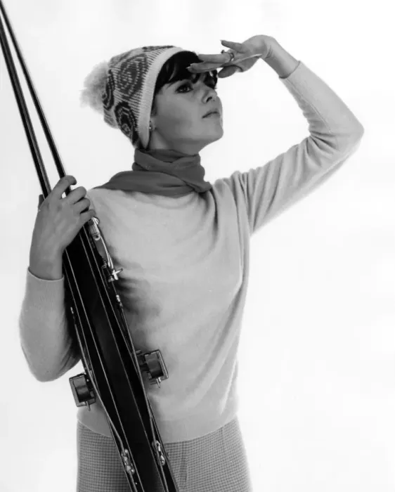 Framed Print : Model with Skis Framed Print : Model with Skis