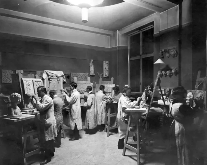 Framed Print : Modelling Class 1911 Framed Print : Modelling Class 1911