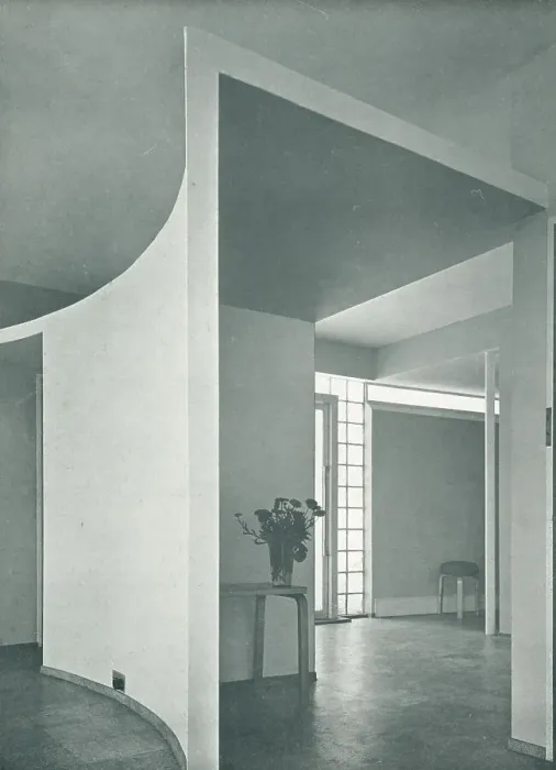 Framed Print : Modernist Bungalow, Whipsnade, Interior