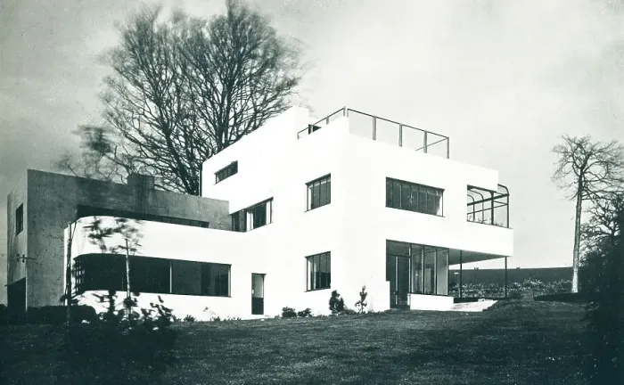 Framed Print : Modernist House At Dartington, Devon Framed Print : Modernist House At Dartington, Devon
