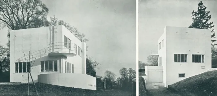 Framed Print : Modernist House, Rugby, Warwickshire Framed Print : Modernist House, Rugby, Warwickshire