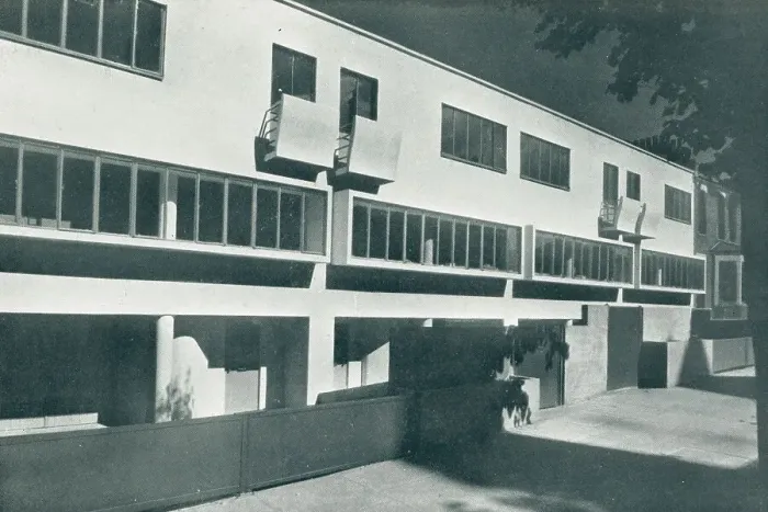 Framed Print : Modernist Houses, Plumstead Framed Print : Modernist Houses, Plumstead