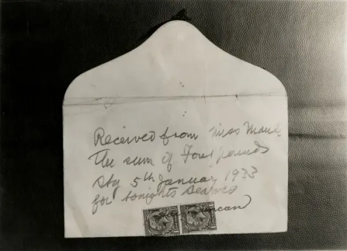 Framed Print : Money for the Helen Duncan seance Framed Print : Money for the Helen Duncan seance