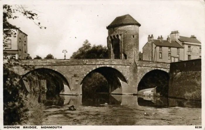 Framed Print : Monnow Bridge, Monmouth, Monmouthshire Framed Print : Monnow Bridge, Monmouth, Monmouthshire
