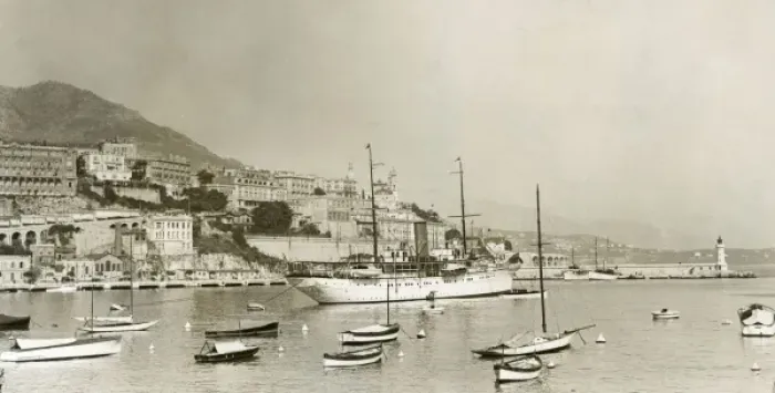 Framed Print : Monte Carlo Harbour Framed Print : Monte Carlo Harbour