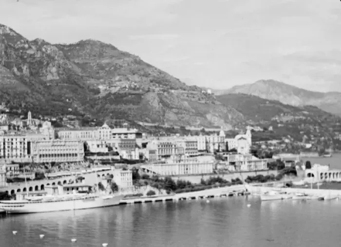 Framed Print : Monte Carlo - Monaco Framed Print : Monte Carlo - Monaco
