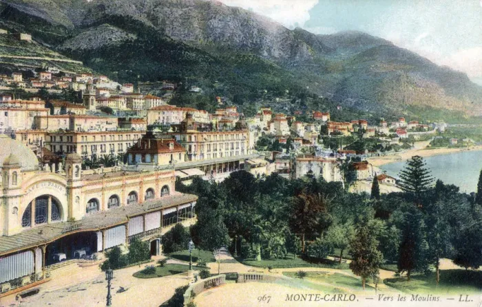 Framed Print : Monte Carlo, Monaco - with the Cafe de Paris in the foreground. Date: 1905 Framed Print : Monte Carlo, Monaco - with the Cafe de Paris in the foreground. Date: 1905