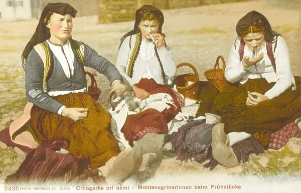 Montenegrin women eating their breakfast