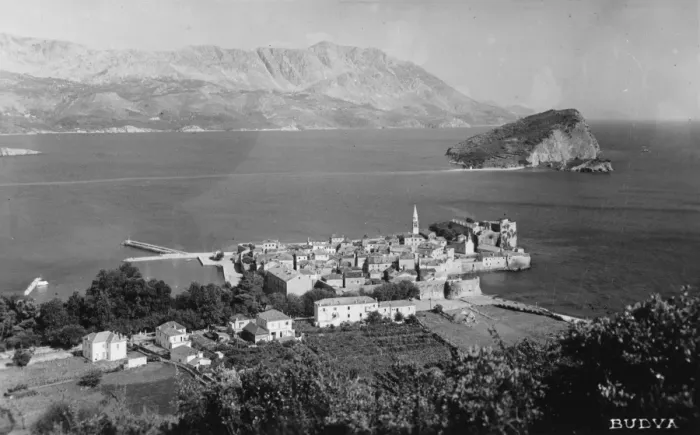 Framed Print : Montenegro - Budva Framed Print : Montenegro - Budva