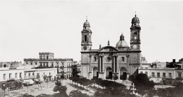 Framed Print : Montevideo Metropolitan Cathedral, Uruguay Framed Print : Montevideo Metropolitan Cathedral, Uruguay