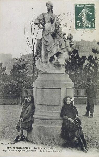 Montmartre Girls 1908