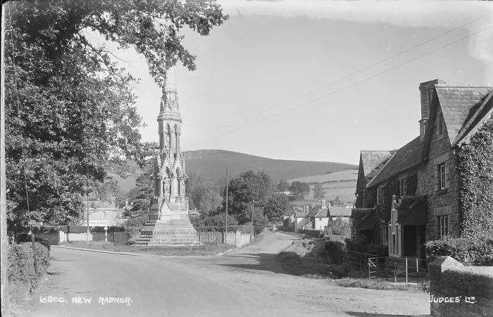 Framed Print : Monument in New Radnor Framed Print : Monument in New Radnor