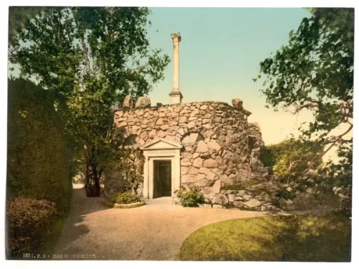 Framed Print : The Monument, park of Worlitz, Anhalt, Germany Framed Print : The Monument, park of Worlitz, Anhalt, Germany