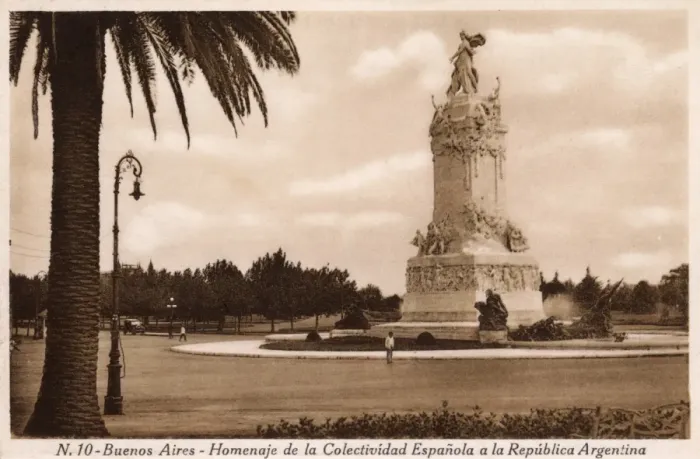 Framed Print : Monument to the Spanish - Buenos Aires, Argentina Framed Print : Monument to the Spanish - Buenos Aires, Argentina