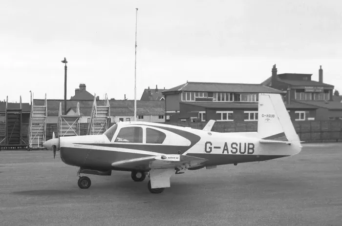 Framed Print : Mooney M. 20E Mark 21 G-ASUB Framed Print : Mooney M. 20E Mark 21 G-ASUB