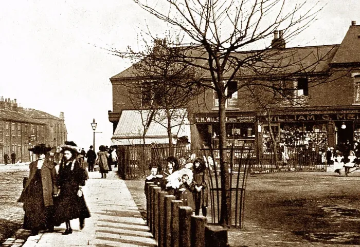 Framed Print : Moor Top, Armley, early 1900s Framed Print : Moor Top, Armley, early 1900s
