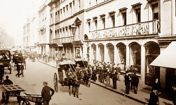 Framed Print : Moorgate Street, London, Victorian period Framed Print : Moorgate Street, London, Victorian period