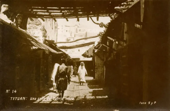 Framed Print : Moorish street, Tetouan, Morocco, North Africa Framed Print : Moorish street, Tetouan, Morocco, North Africa
