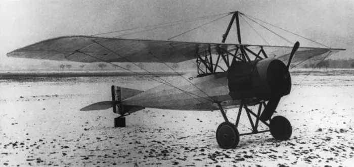 Framed Print : Morane-Soulnier Ms-26 Parasol During WW1 Parked on Snow Framed Print : Morane-Soulnier Ms-26 Parasol During WW1 Parked on Snow