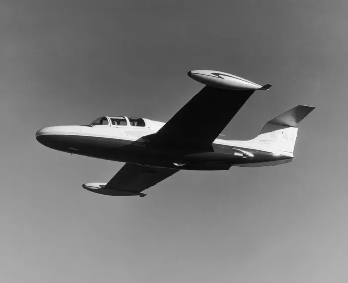 Framed Print : Morane-Soulnier Ms-760 Paris Business-Jet Flying for Sal? Framed Print : Morane-Soulnier Ms-760 Paris Business-Jet Flying for Sal?