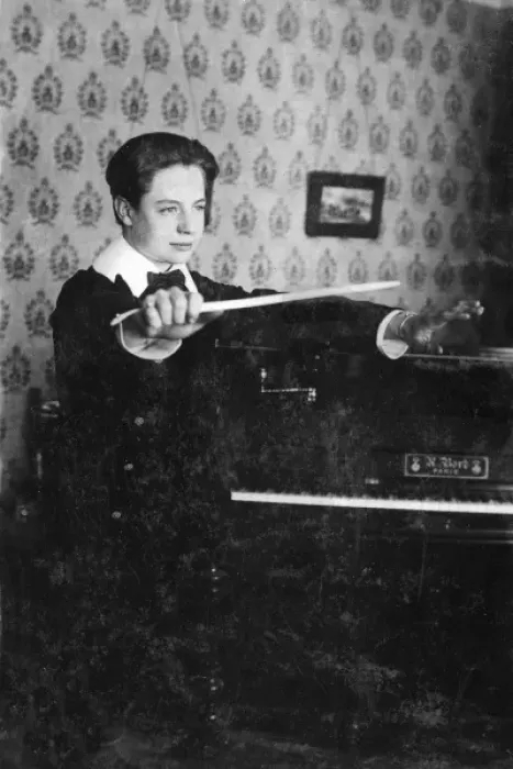 Framed Print : Moritz Lutzen, musical prodigy Framed Print : Moritz Lutzen, musical prodigy