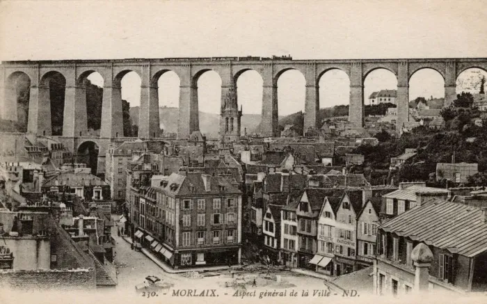Framed Print : Morlaix, Finistere, Brittany, France - Railway Viaduct Framed Print : Morlaix, Finistere, Brittany, France - Railway Viaduct