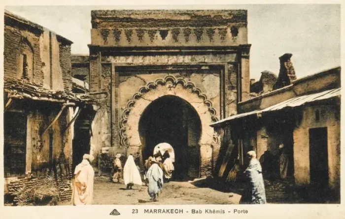 Framed Print : Morocco - Marrakesh - Khemis Gate Framed Print : Morocco - Marrakesh - Khemis Gate