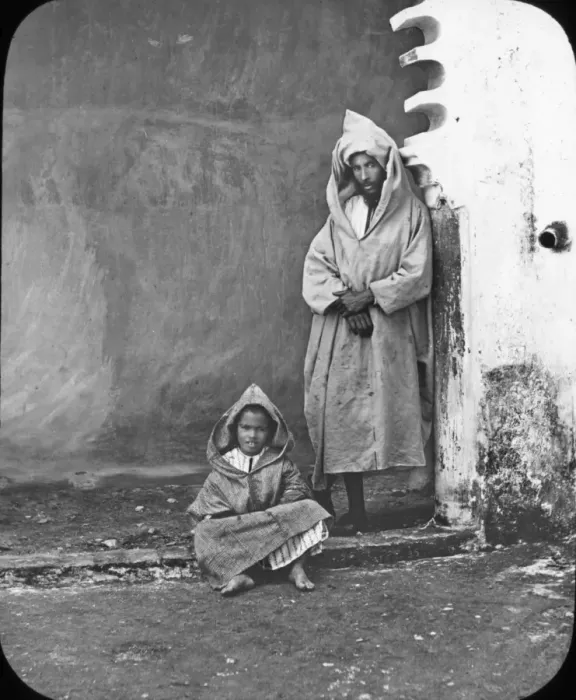 Framed Print : Morocco, North Africa - Moorish Artisans Framed Print : Morocco, North Africa - Moorish Artisans