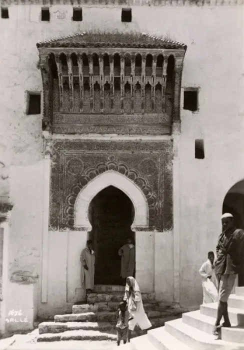 Framed Print : Morocco, North West Africa - Ornate Doorway, Sale Framed Print : Morocco, North West Africa - Ornate Doorway, Sale
