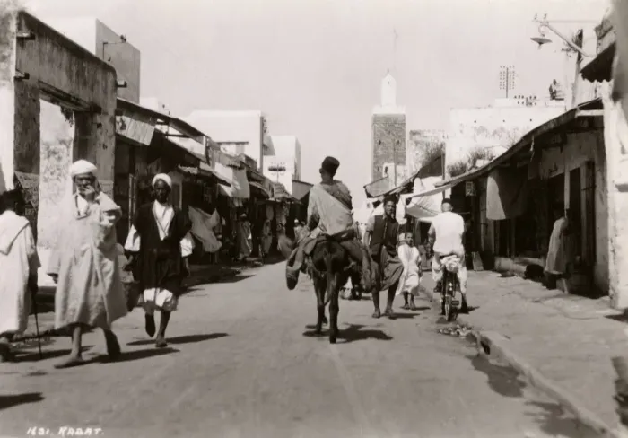 Framed Print : Morocco, North West Africa - Street Scene, Rabat Framed Print : Morocco, North West Africa - Street Scene, Rabat