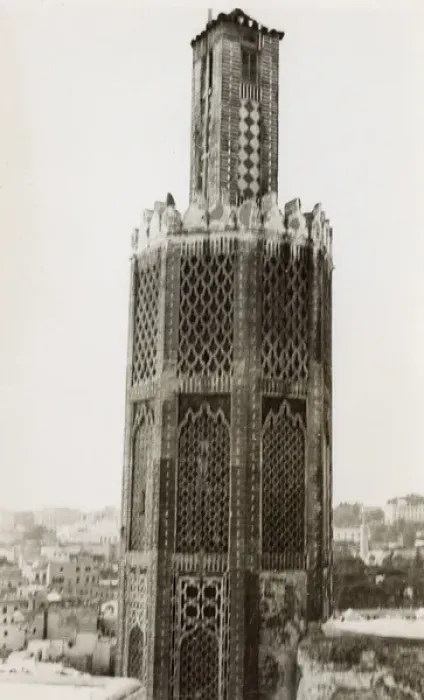 Framed Print : Morocco, Tangier, octagonal minaret on Kasbah Mosque Framed Print : Morocco, Tangier, octagonal minaret on Kasbah Mosque