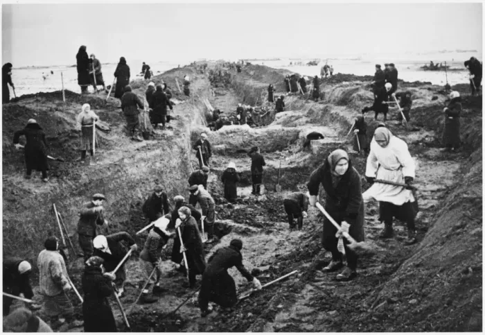 Framed Print : Moscow Trenches Made Framed Print : Moscow Trenches Made