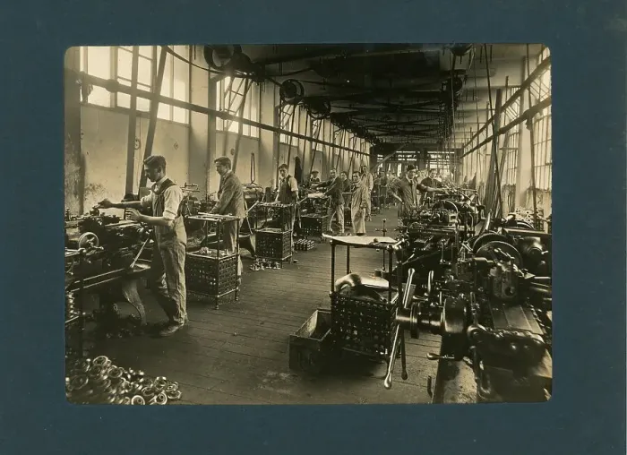 Framed Print : The Moss Gear Company of Birmingham Framed Print : The Moss Gear Company of Birmingham