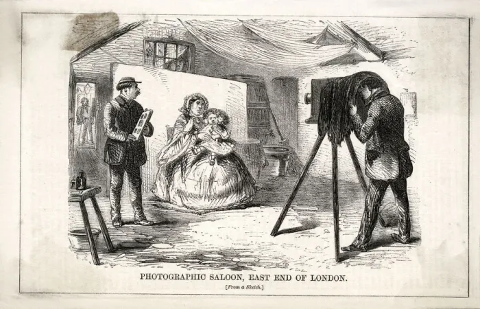 Framed Print : Mother and child photographed in a London saloon Framed Print : Mother and child photographed in a London saloon