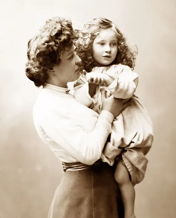 Framed Print : Mother and child study, Victorian period Framed Print : Mother and child study, Victorian period