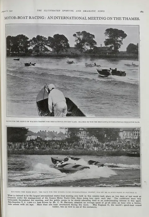 Framed Print : Motorboat Racing on the Thames Framed Print : Motorboat Racing on the Thames