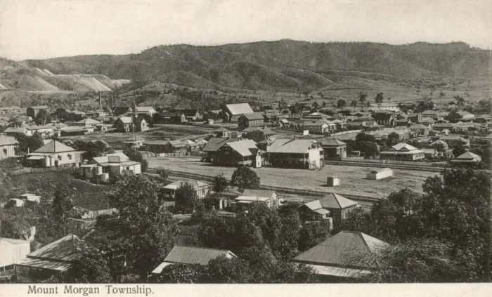 Framed Print : Mount Morgan Township, Australia Framed Print : Mount Morgan Township, Australia