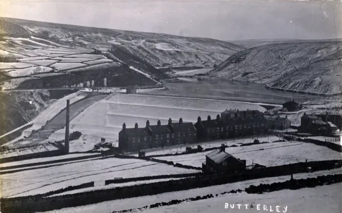 Framed Print : Mount Road, Butterley, Yorkshire Framed Print : Mount Road, Butterley, Yorkshire